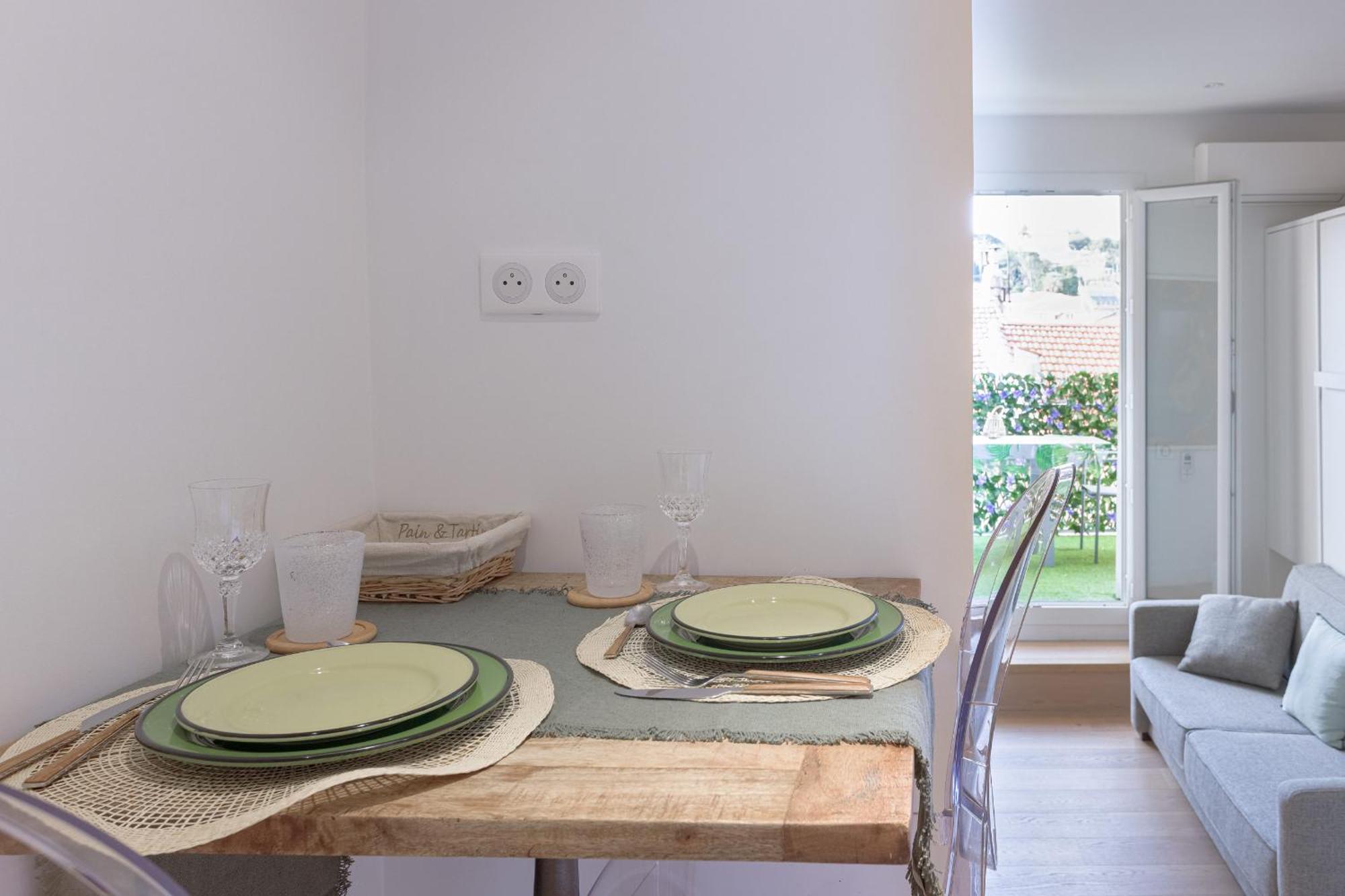 Un Ecrin Au Suquet - Studio, Clim, Balcon, Plage, Palais Des Festivals Cannes Luaran gambar